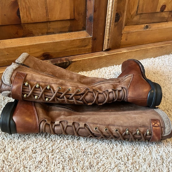 UGG Smithfield Riding Boots Women’s 8 Brown Leather and Suede Knee-High Boots - Picture 7 of 16